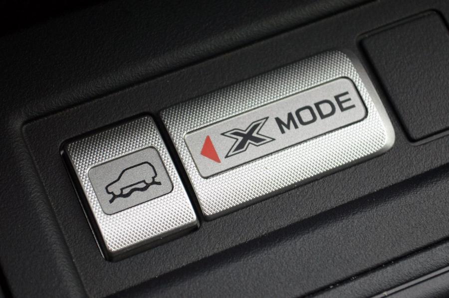  Subaru Forester XT 2014 года  (фото 10 из 54)